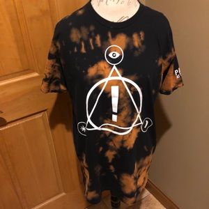 Hot Topic Panic at the Disco t- shirt